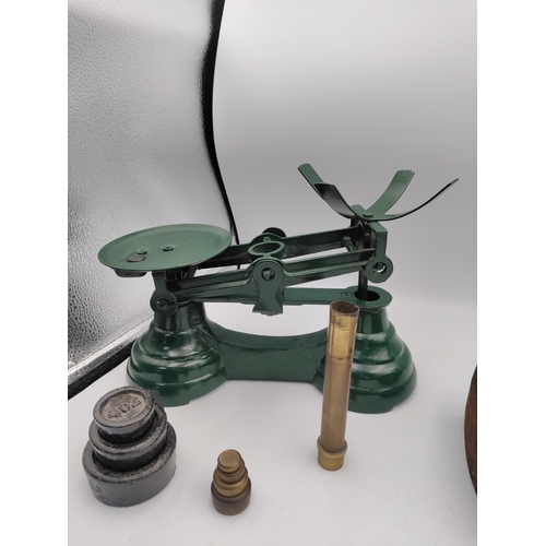 148 - A balance scale & weights & a vintage shoe last inscribed with 