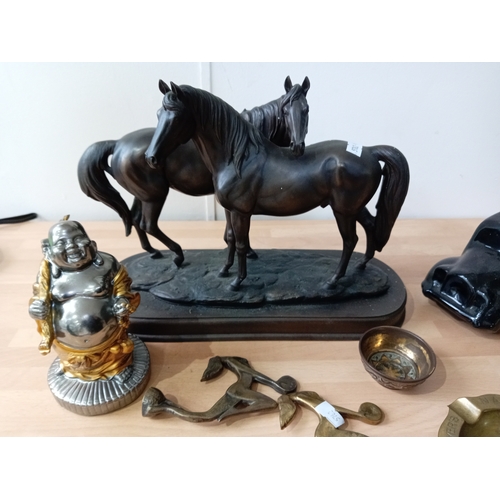 52 - A collection of vintage items, to include; a brass car mascot, a small brass bowl, a brass 