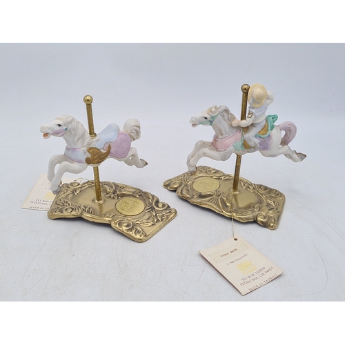 252 - A pair of limited edition ornamental American Carousel Horses by Tobin Fraley, No 9078 & 9024, 1988 ... 