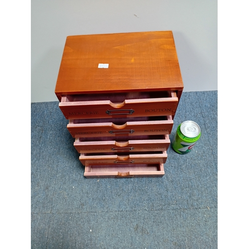 68 - A vintage wooden organizer with 5 drawers