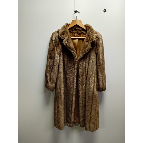 79 - Classic leather jacket with lining and vintage faux fur coat