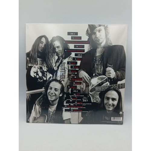 78 - Pearl jam the broadcasts 1992. New and sealed coloured vinyl record.