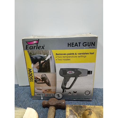 3 - A job lot of tools specifically decorating tools to include paint brushes, wallpaper brushes, a floa... 