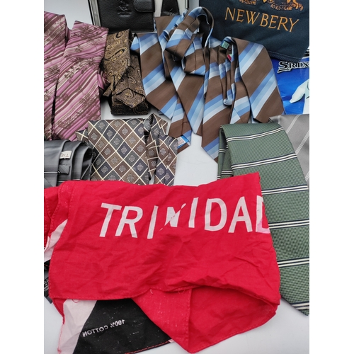 39 - A collection of assorted men's neck ties, unopened 