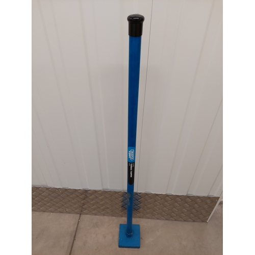 50 - Draper expert 4.5kg tarmac tamper.