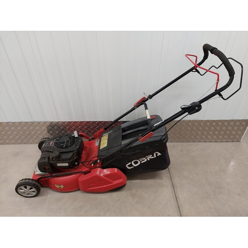 56 - A cobra lawn mower with briggs & Stratton 500e series 140cc petrol engine. Good overall condition.