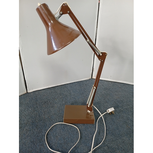 201 - A brown angle poise style lamp. Pat tested and working.