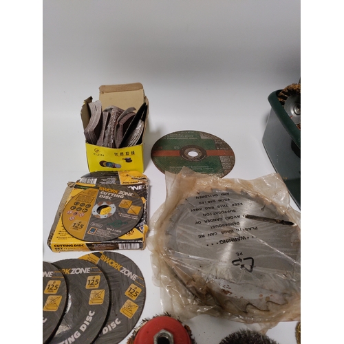 80 - A large collection of cutting discs, aluminum oxide flap discs, rotary wire brushes and more .