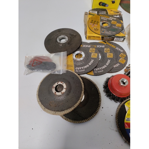 80 - A large collection of cutting discs, aluminum oxide flap discs, rotary wire brushes and more .