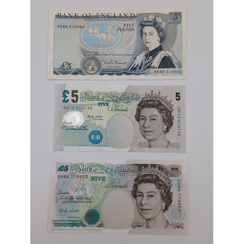 368 - A trio of vintage crisp five pound notes. To include, KR88 510560, EH66 779853 and HD13 573745.