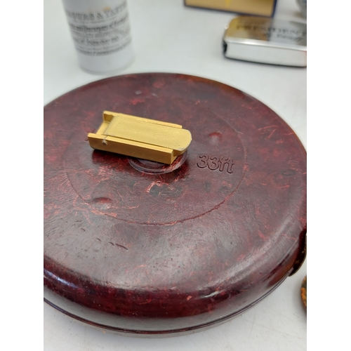 216 - A collection of vintage items, mostly snuff related. To include enamelled snuff tin, vesta case, Fry... 