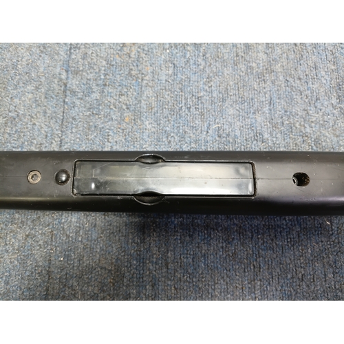 228 - A working BB rifle, length 42 inches x width 5 inches.

Available only to collections and age verifi... 