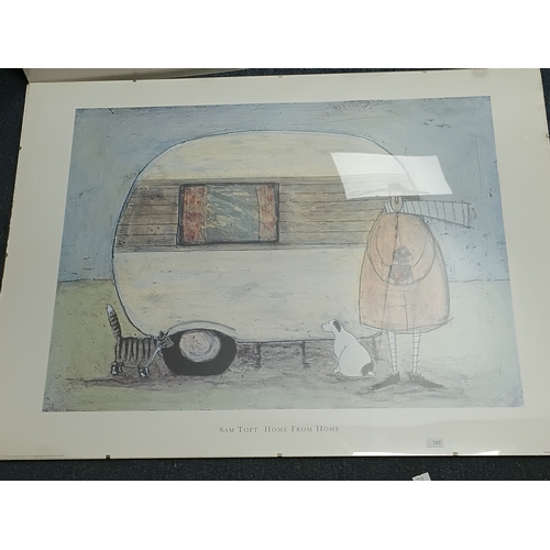 111 - A collection of prints to include, Frank Lloyd Wright Collection Heller House, A Home in a Prairie T... 