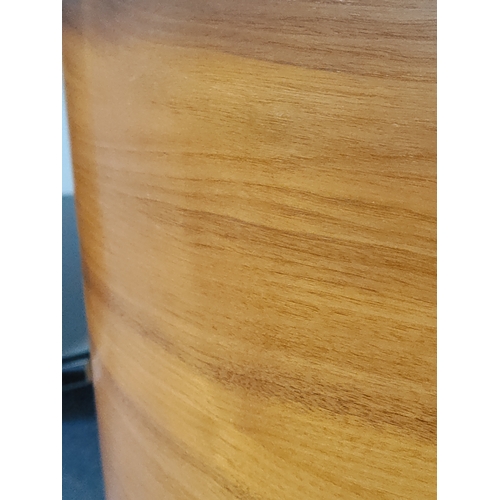 121 - A pair of mid-century teak bentwood side tables with chrome accents and glass top - Circular table m... 