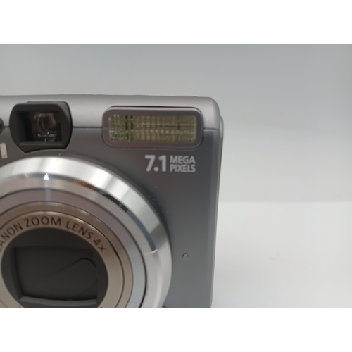 186 - A Cannon power shot A620 with 7.1 mega pixels and a travel bag, in good condition fully working.