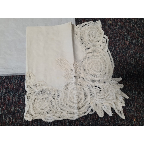 236 - A collection of fine vintage lace and embroidery to include fine detailed bobbin work and 19th Centu... 