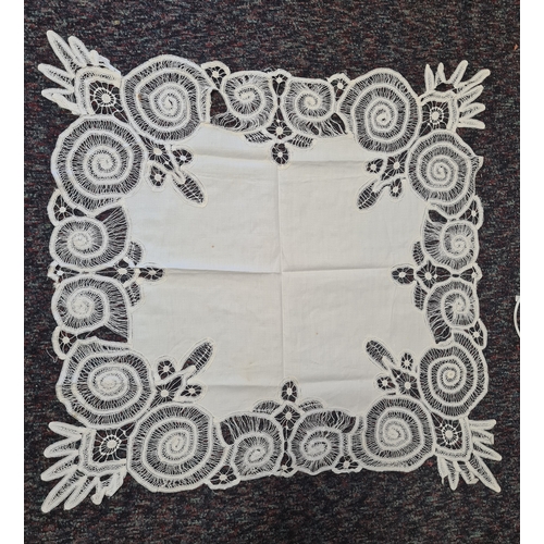 236 - A collection of fine vintage lace and embroidery to include fine detailed bobbin work and 19th Centu... 