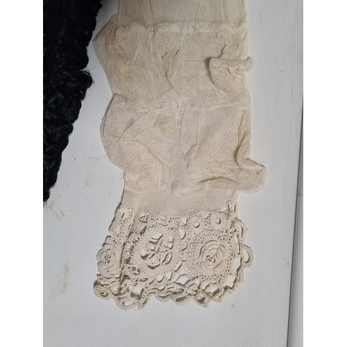 295 - A collection 6 Victorian ladies clothing items to include a ruffed collar; a black lamb fur collar; ... 