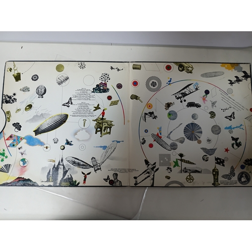 58 - Led Zeppelin Led Zeppelin III vinyl record in mint condition