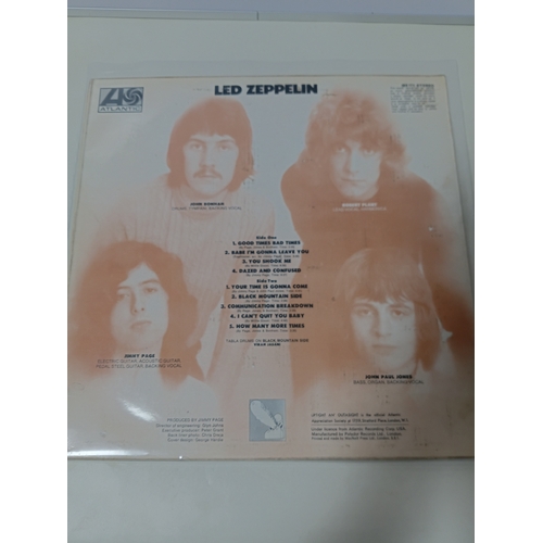 59 - Led Zeppelin Led Zeppelin I vinyl record in mint condition