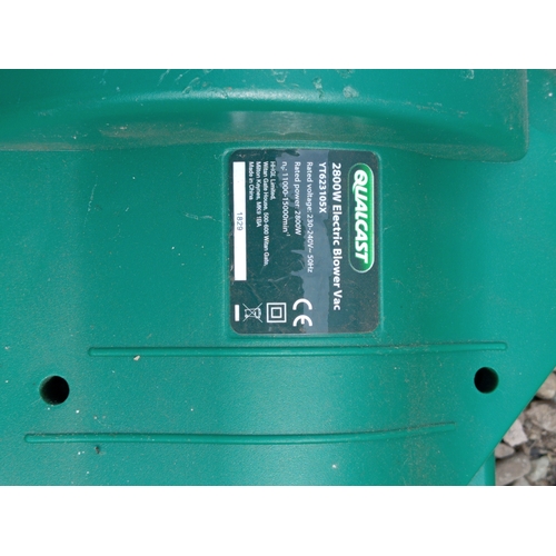 196 - A Qualcast electric leaf blower & vacuum. Working & PAT tested.