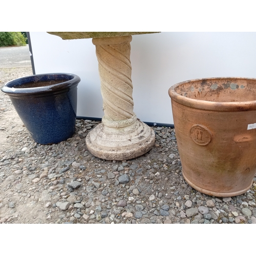 185 - A trio of garden items. To include Bird bath (Height 17 inches x Diameter 39 inches) , terracotta po... 