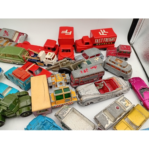 160 - A large collection of vintage diecast toy cars contains Matchbox models ,Corgi, Dinky, and Majorette... 