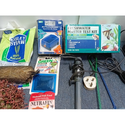 29 - A mixed lot of aquarium equipment and consumables including AquaManta EFX 200 external filter, AirTe... 