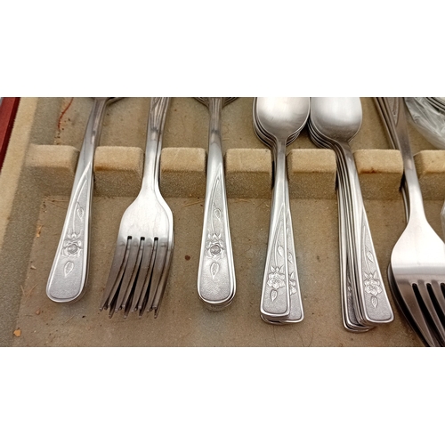 45 - Viners ‘Country Garden’ stainless steel canteen of cutlery for six persons, in a fitted case, with f... 
