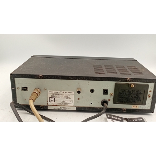 99 - Realistic PRO-2004 300-channel direct-entry programmable AM/FM scanning receiver, in a black metal c... 
