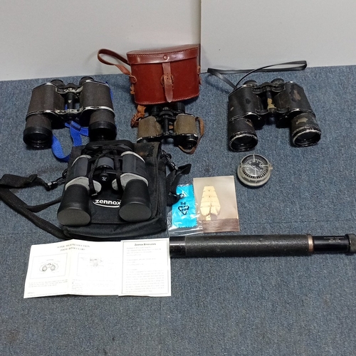 186 - A group of optical field instruments including a Hilkinson Pancratic x25–x40 British-made telescope,... 