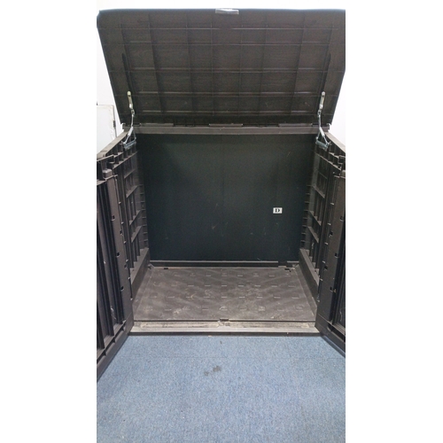 77 - Large moulded plastic storage deck box with hinged lid, panelled exterior, central lock-hasp with re... 