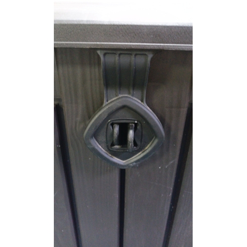 77 - Large moulded plastic storage deck box with hinged lid, panelled exterior, central lock-hasp with re... 