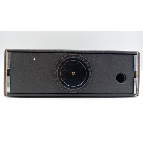 92 - Roberts solid-state portable radio, Model RIC.1—black rexine case with simulated wood ends, woven sp... 