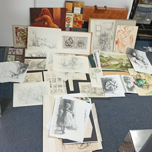 105 - A quantity of 20th century works on paper, predominantly graphite and charcoal studies with occasion... 