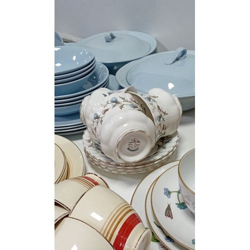13 - A mixed lot of tableware including a Royal Albert ‘Brigadoon’ bone china teaset, a Wedgwood-style pa... 