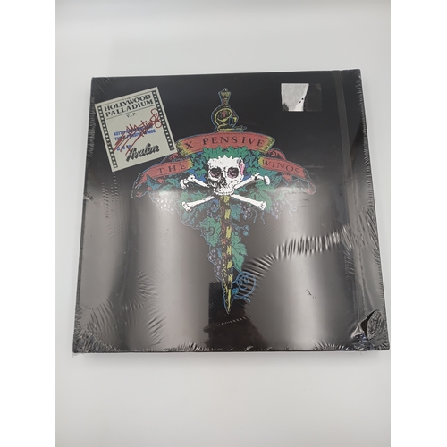 Lot 33        