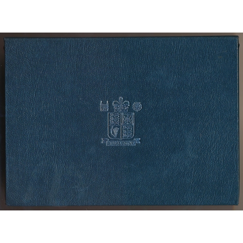 215 - 1992 UK proof cased set of nine coins FDC, issued by The Royal Mint, in blue case with certificate, ... 