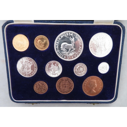 331 - South Africa - 1954 proof set of eleven coins FDC with some toning, gold pound, gold half pound and ... 