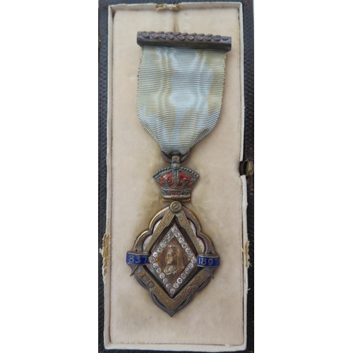 80 - 1897 Queen Victoria Diamond Jubliee masonic jewel, hallmarked sterling silver, inset with white ston... 