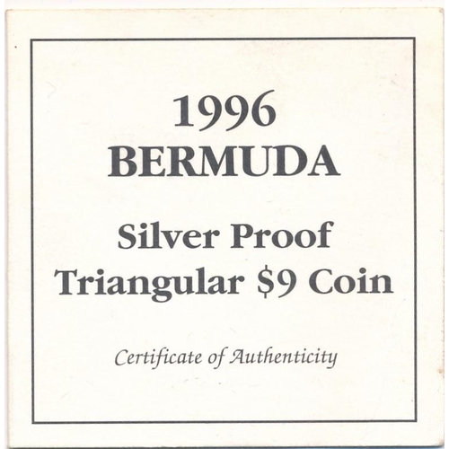 304 - Bermuda - 1996 Triangular Two-Coin set with $30 gold proof FDC weighing 15.55g and $9 silver proof F... 