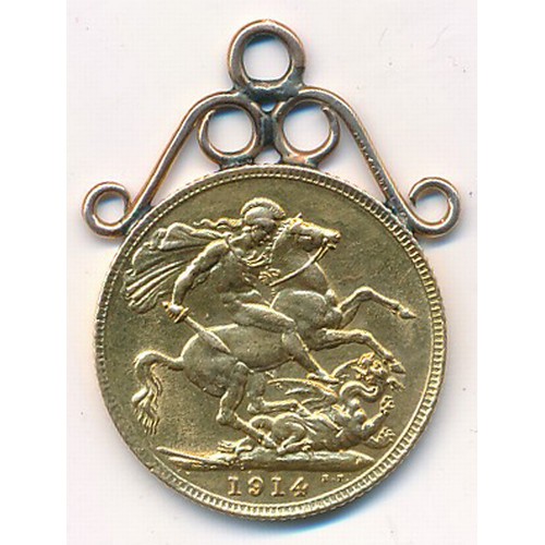 189 - 1914 sovereign fine, with gold coloured pendant mount, total weight 8.54g.