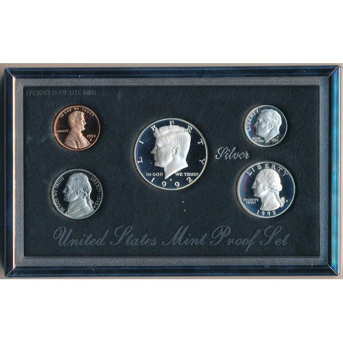 335 - USA - 1992 silver proof FDC half dollar to cent five coin set, in United States Mint box of issue wi... 