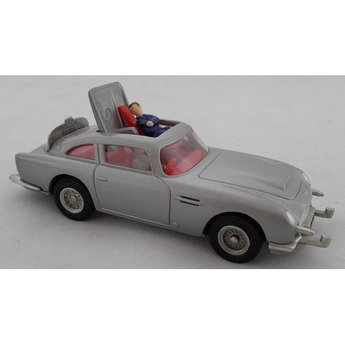 195 - 1960s onwards unboxed diecast collection, generally excellent to good plus, range of Corgi (10) incl... 