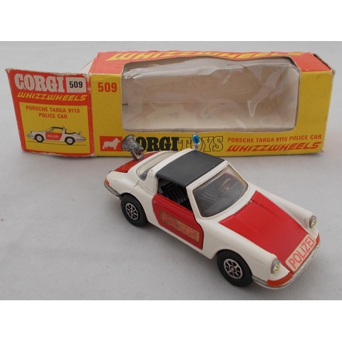 194 - 1970s onwards collection, generally excellent in good plus or better boxes, with Corgi Porsche 911S ... 