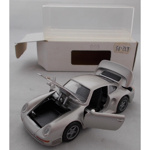 194 - 1970s onwards collection, generally excellent in good plus or better boxes, with Corgi Porsche 911S ... 