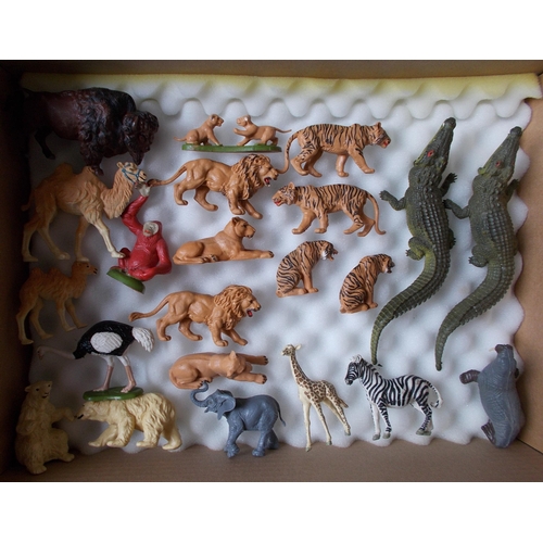 188 - 1970s onwards Britains unboxed plastic Zoo animals collection, generally excellent to good, with cha... 