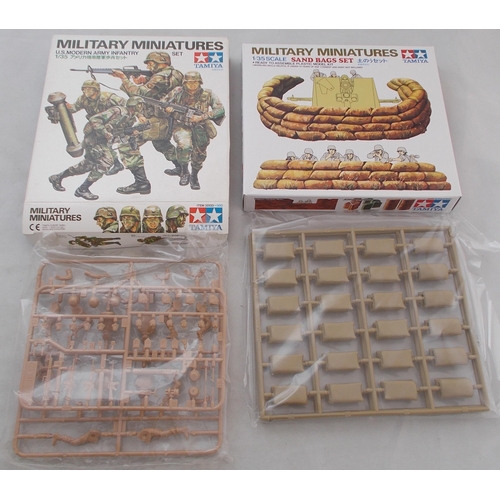 72 - Model kits and figures mainly 1/35th scale collection, generally excellent in excellent boxes (where... 