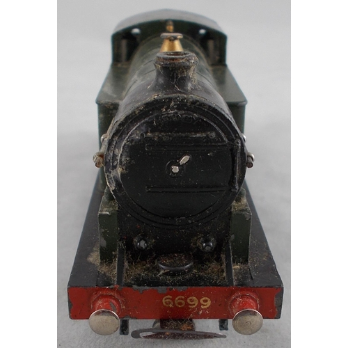 32 - Hornby Dublo. Pre-War GWR green 6699 0-6-2 3-rail tank locomotive No. EDL7, generally good plus to g... 