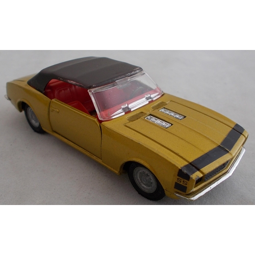 221 - Corgi. 1960s onwards collection, generally excellent in excellent to good plus window boxes, with Ch... 